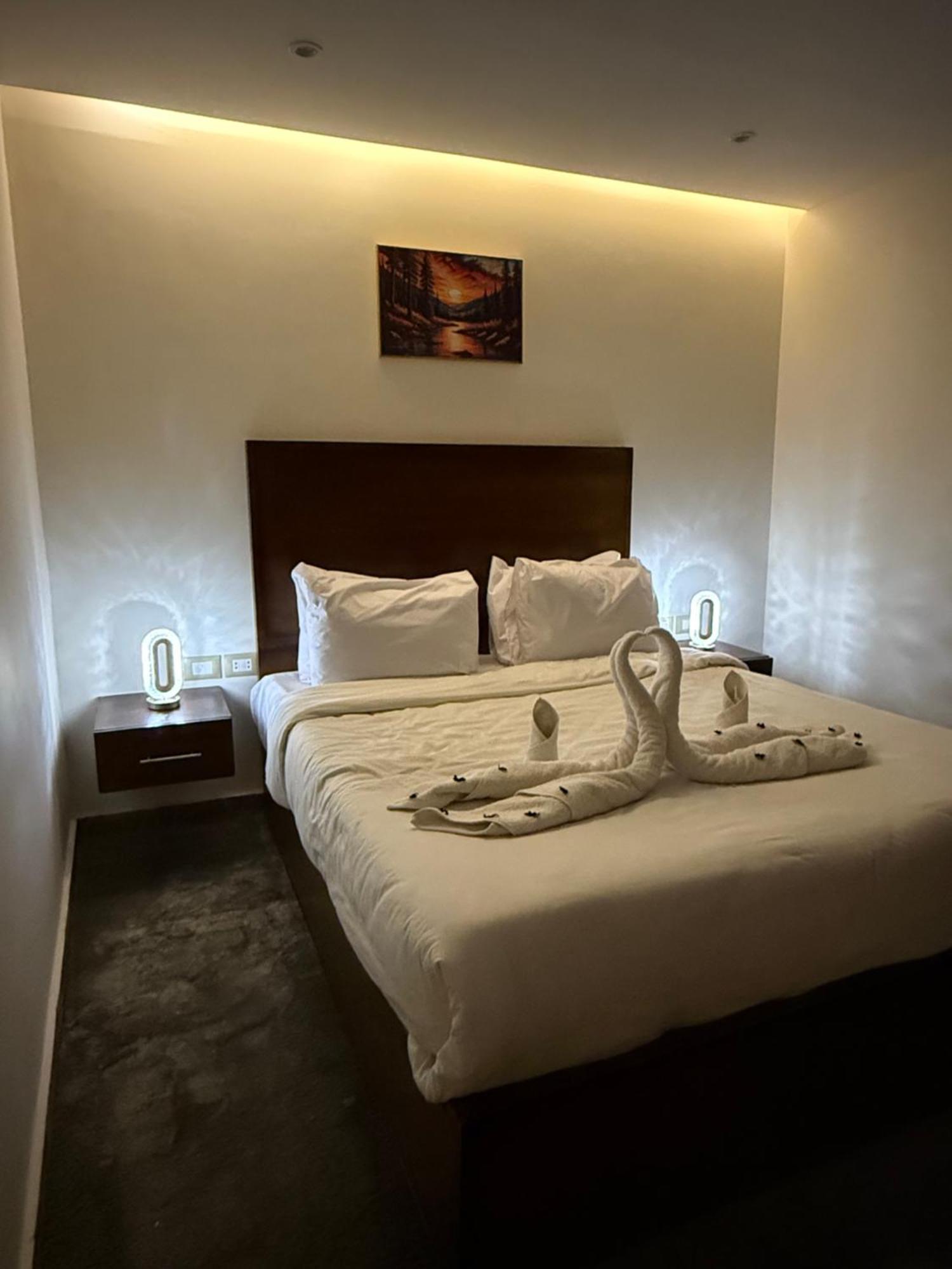 Topaz Pyramids View Inn Kafrat al Jabal Екстер'єр фото