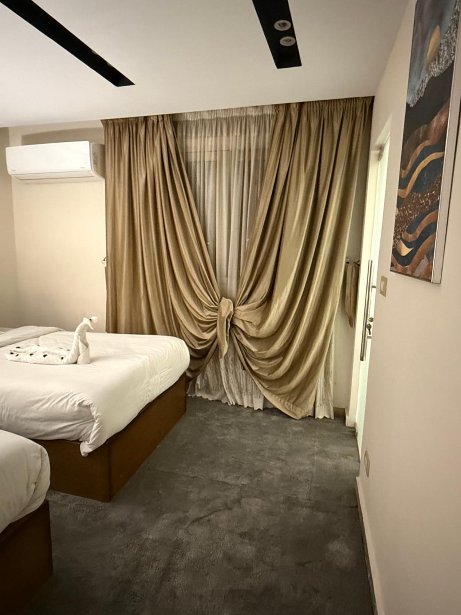 Topaz Pyramids View Inn Kafrat al Jabal Екстер'єр фото