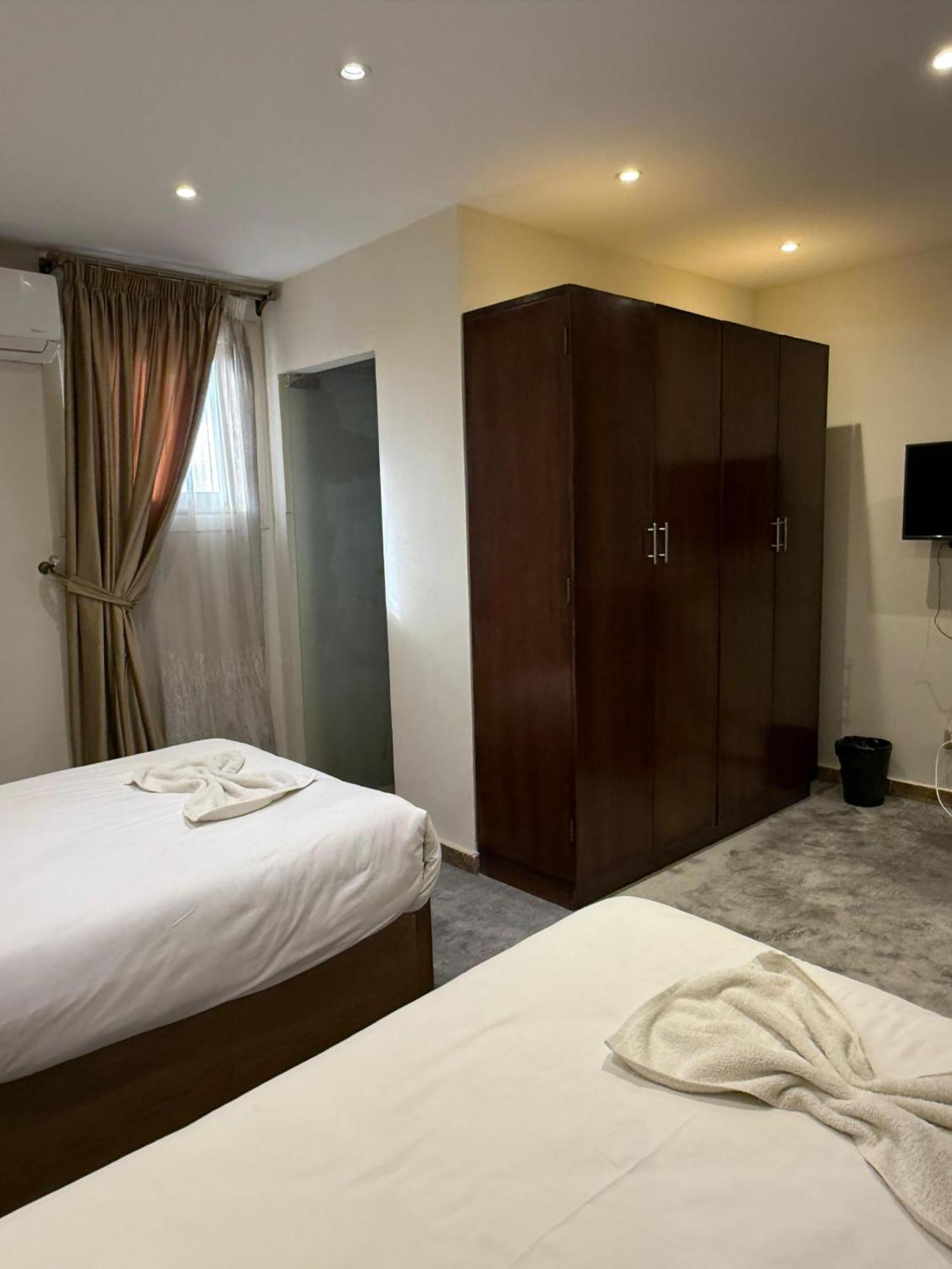 Topaz Pyramids View Inn Kafrat al Jabal Екстер'єр фото