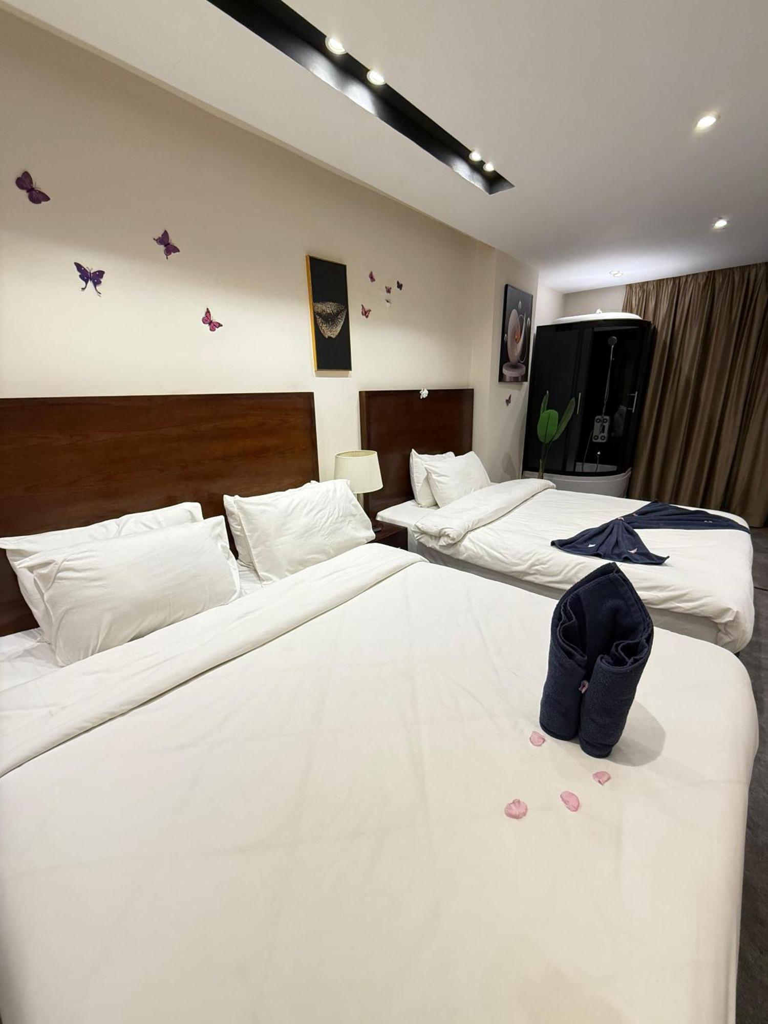Topaz Pyramids View Inn Kafrat al Jabal Екстер'єр фото