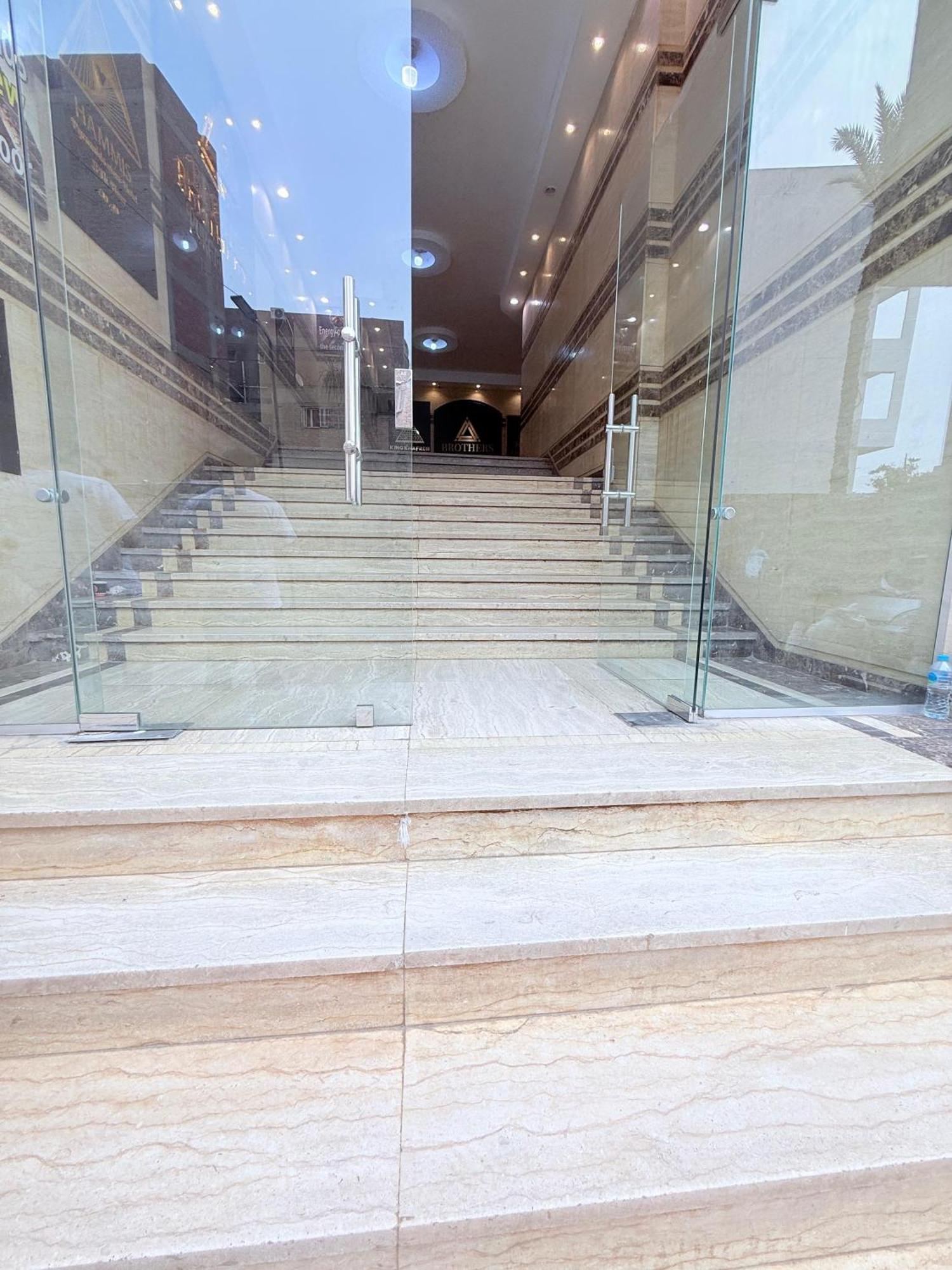 Topaz Pyramids View Inn Kafrat al Jabal Екстер'єр фото